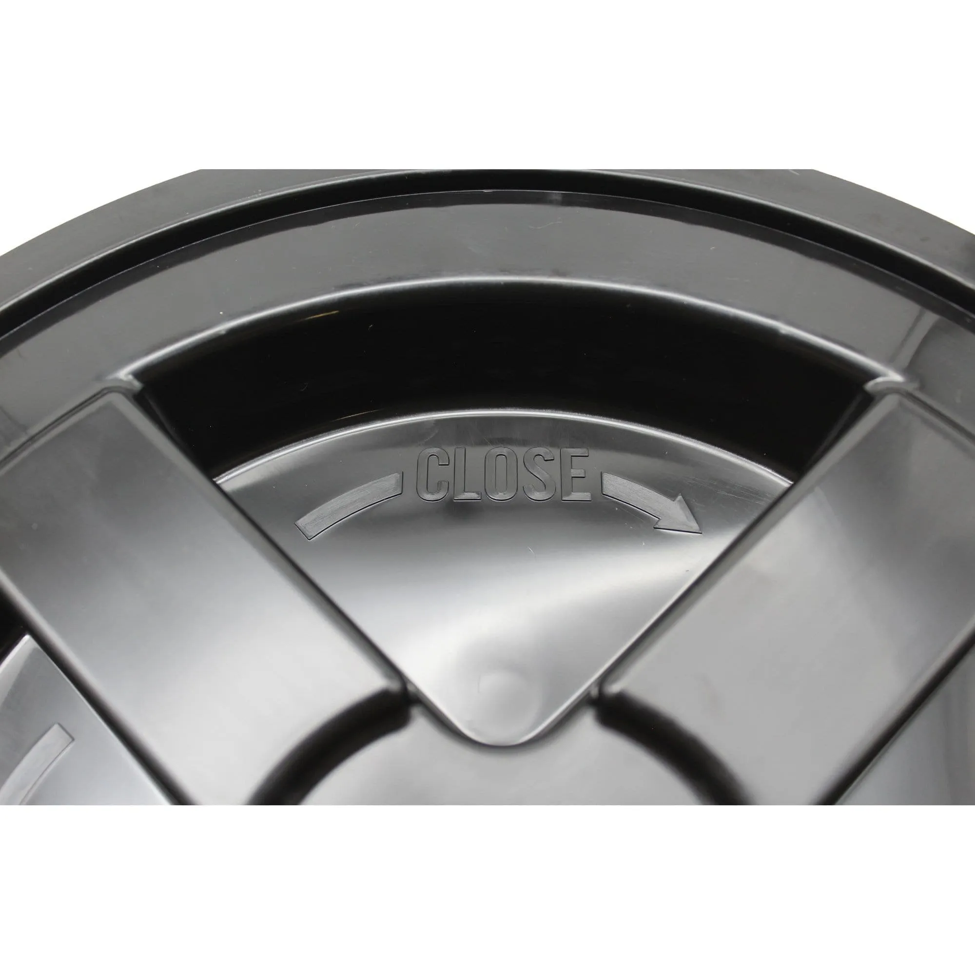 Gamma Seal Lid - Black (3.5 to 7.9 Gallon Bucket)